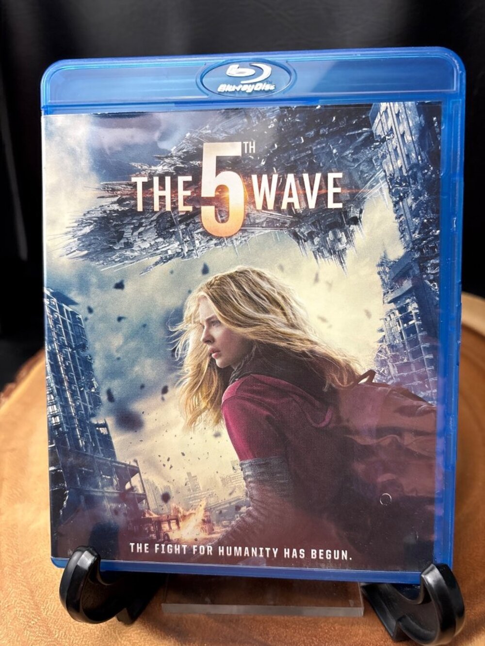 The 5th Wave Blu-Ray PG-13 Sci-Fi Adventure 112 Minutes Chloe Grace Moretz Actio